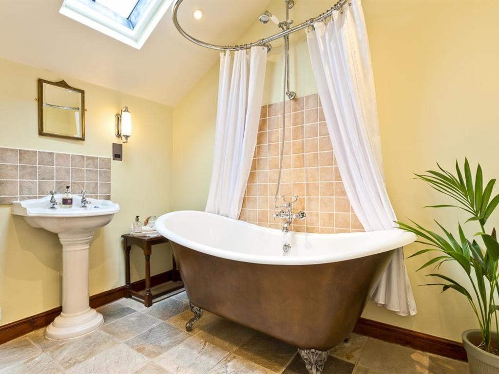 Waterwheel Guesthouse Ambleside Exterior foto
